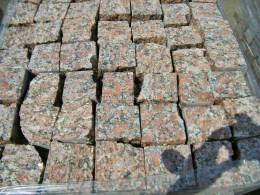 Брусчатка 100x100 из Западно-Султаевского гранита , фото Купить Брусчатка 100x100 из Западно-Султаевского гранита в Электростали